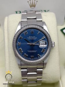 Rolex Datejust 36mm Stainless Steel Engine Turned Bezel Unisex Watch Ref.16220