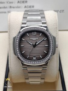 Patek Philippe Nautilus Stainless Steel Ref. 7118-1200A-011