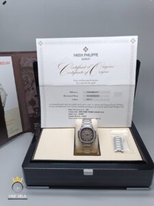 Patek Philippe Nautilus Stainless Steel Ref. 7118-1200A-011-3