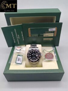 Rolex-Submariner-Date-Black-Dial-Ref.116610LN-3