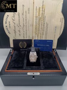 Franck-Muller-Cintree-Curvex-Ref.2852-QZ-RELIEF-D-1R-8CD-AC-3