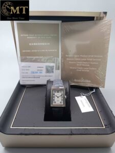 Jaeger-LeCoultre-Reverso-Duo-Day-Night-Ref.Q3848420-3