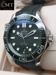OMEGA-Seamaster-Diver-300M-Co-Axial-Master-Chronometer-Ref.210.30.42.20.01.001-2