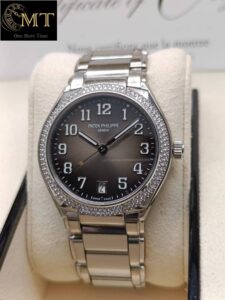 Patek-Philippe-Twenty4-Automatic-Grey-Sunburst-Dial-Ref.7300-1200A-010-2