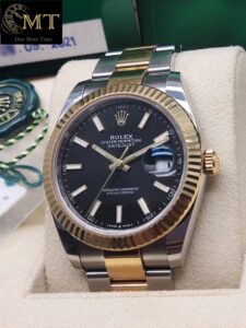 Rolex-Datejust-41mm-Black-Dial-Yellow-Gold-18k-Fluted-Bezel-Ref.126333-2
