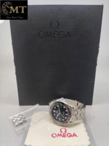 Omega-Seamaster-Diver-300M-Professional-James-Bond-50th-Anniversary-Ref.212.30.41.20.01.005-3