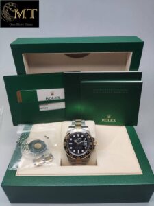 Rolex-GMT-Master-II-Two-Tone-Black-Dial-Ref.116713LN-3