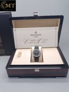 Patek-Philippe-Aquanaut-Quartz-Steel-Black-Dial-Diamond-Bezel-Ref.5067A-001-3