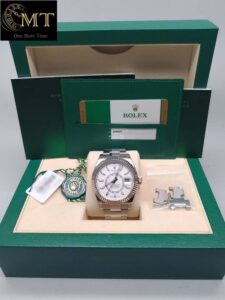 Rolex-Sky-Dweller-White-Dial-Oystersteel-Ref.326934-3