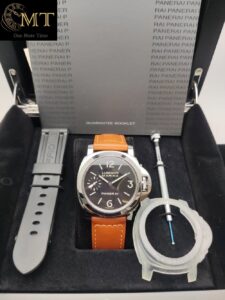 Panerai-Luminor-Marina-PAM00111-Limited-Edition-3