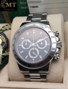 Rolex-Cosmograph-Daytona-Oystersteel-Black-Dial-Ref.116520-2