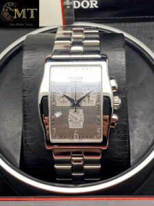 Tudor Archeo chronograph Quartz Watch Ref.43300
