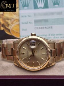 Rolex Oyster Perpetual Date Champagne Dial Mens Watch Ref.15238
