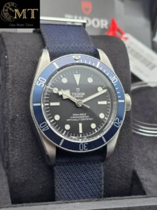 Tudor Heritage Black Bay Ref.M79230B-0006-3