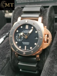 Panerai Submersible Quaranta Quattro Goldtech OroCarbo Ref.PAM02070-2