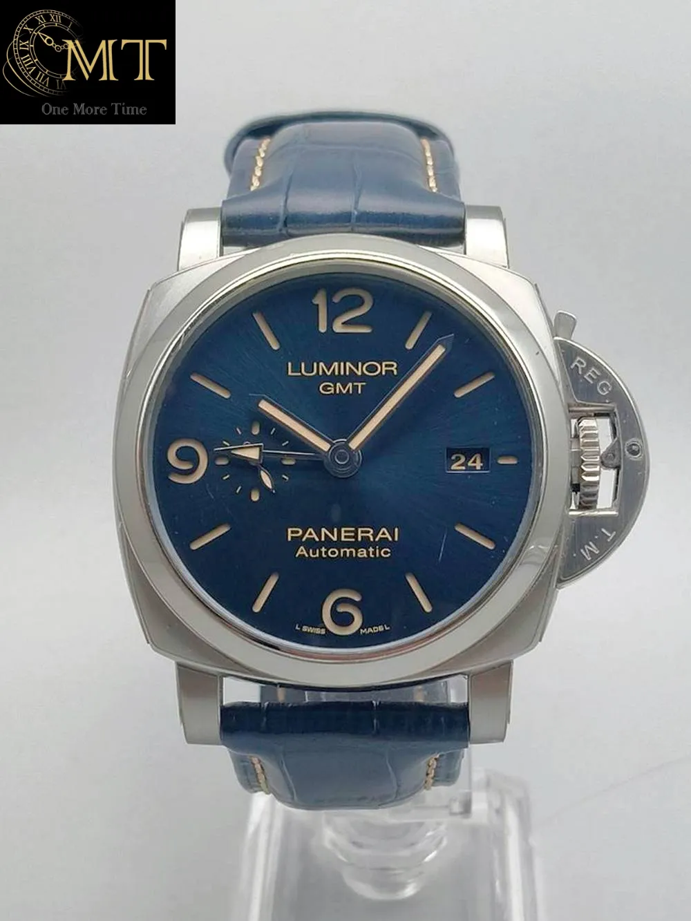 Panerai Luminor GMT Steel Blue Dial PAM01033