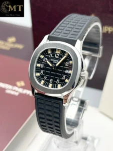 Patek Philippe Aquanaut 33mm Steel Black Dial Quartz Ref.4960A-010-2