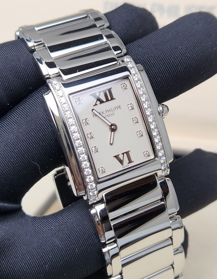 Patek Philippe Twanty4 4910/10A-011