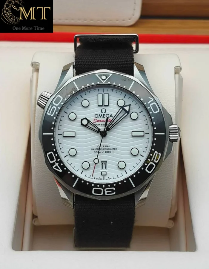 OMEGA Seamaster Diver 300M Co-Axial Master Chronometer 42mm Ref.210.32.42.20.04.001