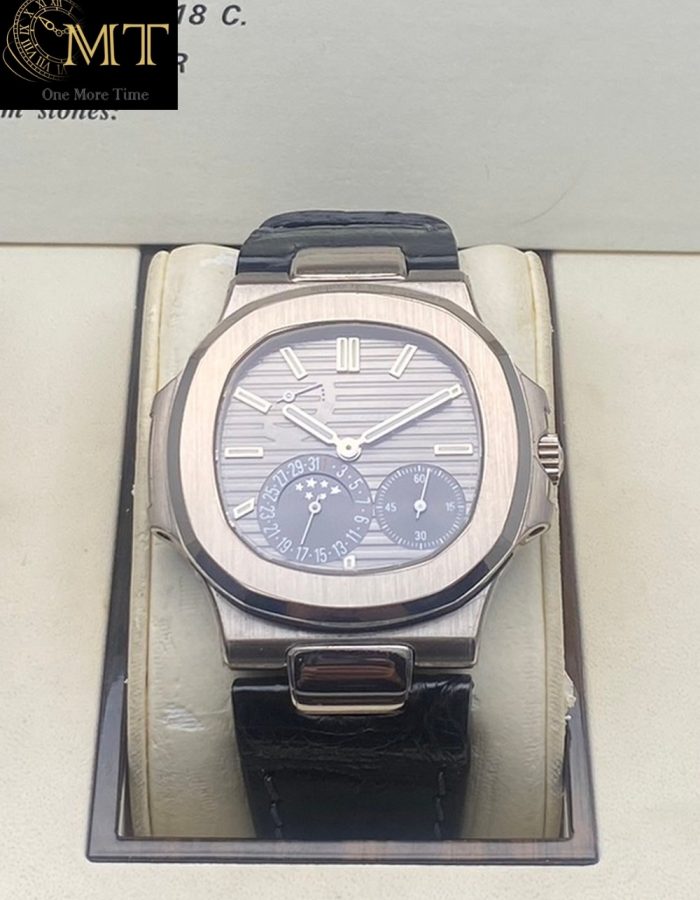 Patek Philippe Nautilus Moon Phase White Gold Watch Ref.5712G-001