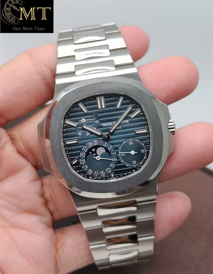 Patek Philippe Nautilus Ref.5712/1A-001