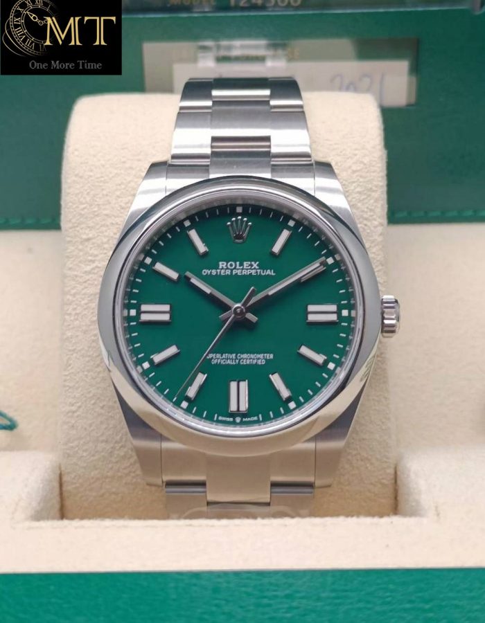Rolex Oyster Perpetual 41mm Green Dial Ref.124300