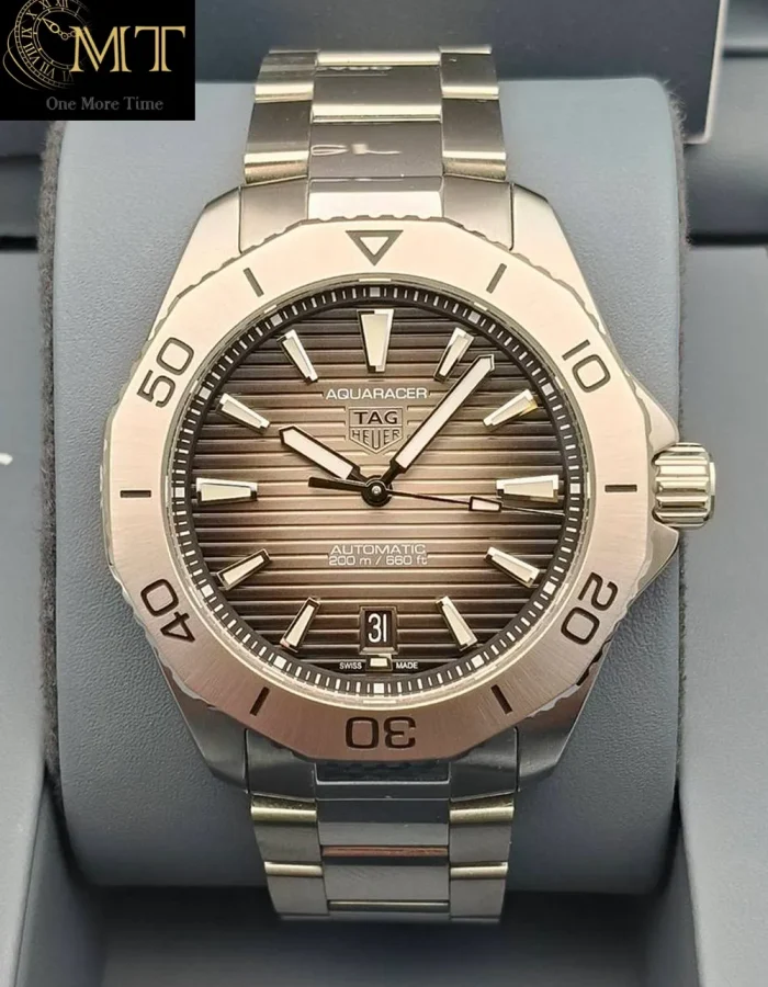 Tag Heuer Aquaracer Professional 200 Black Gradient Dial Ref.WBP2110.BA0627
